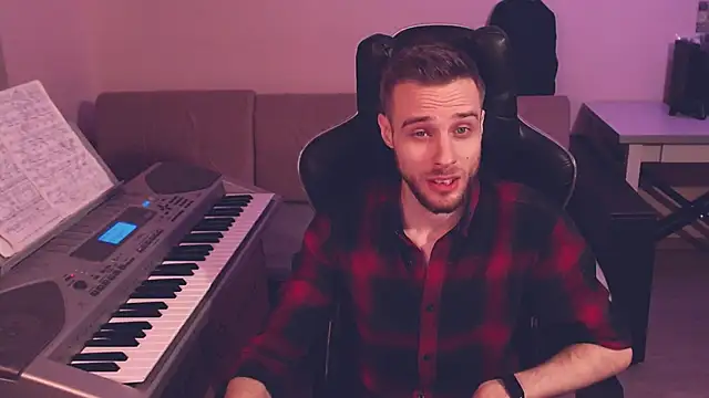 Snapshot of Sweetparker chatting on 12-19-24, 10:56 Sweetparker online show from 12-19-24, 10:56