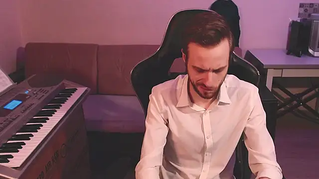 Snapshot of Sweetparker chatting on 02-19-25, 12:46 Sweetparker online show from 02-19-25, 12:46