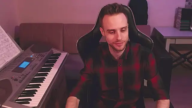 Snapshot of Sweetparker chatting on 03-15-25, 10:11 Sweetparker online show from 03-15-25, 10:11