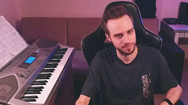 Snapshot of Sweetparker chatting on 09-14-25, 05:01 Sweetparker online show from 09-14-25, 05:01