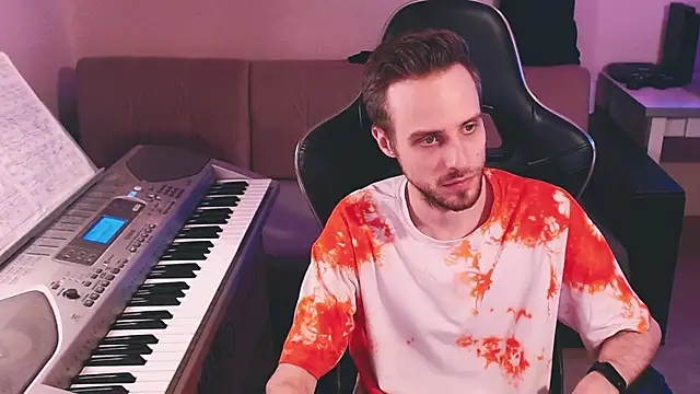 Snapshot of Sweetparker chatting on 09-20-25, 09:49 Sweetparker online show from 09-20-25, 09:49