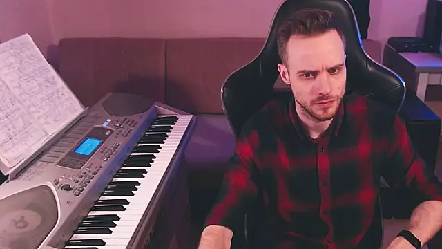 Snapshot of Sweetparker chatting on 10-19-25, 03:56 Sweetparker online show from 10-19-25, 03:56