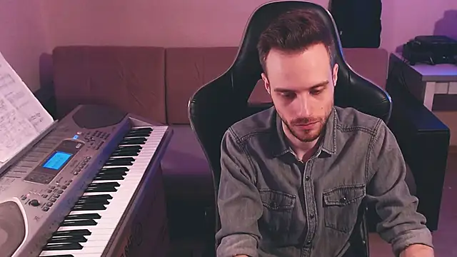 Snapshot of Sweetparker chatting on 10-23-25, 05:01 Sweetparker online show from 10-23-25, 05:01