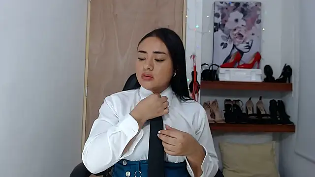 ReyleDoll online show from 01-30-25, 10:19