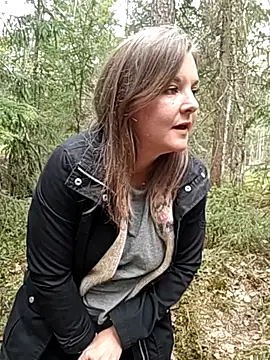 SwedishJennifer online show from 05-11-26, 12:33