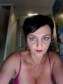 lucillabollente online show from 06-28-26, 04:07