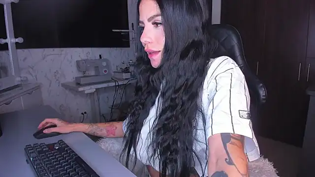 Lisegg  online show from 12-10-24, 11:00