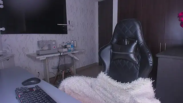 Lisegg  online show from 12-13-24, 12:06