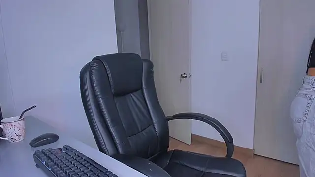 Lisegg  online show from 02-19-25, 11:28