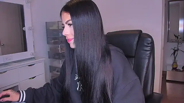 Lisegg  online show from 03-20-25, 11:27