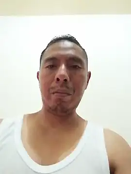 Snapshot of desnudo_Sexoxo chatting on 02-16-25, 03:04 desnudo Sexoxo online show from 02-16-25, 03:04