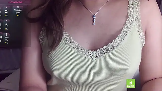 Snapshot of bxdgirlhr chatting on 02-12-26, 07:20 bxdgirlhr online show from 02-12-26, 07:20