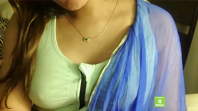 Snapshot of bxdgirlhr chatting on 03-16-26, 07:07 bxdgirlhr online show from 03-16-26, 07:07