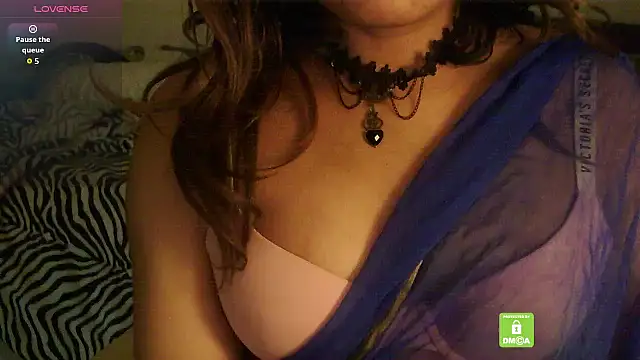 Snapshot of bxdgirlhr chatting on 03-24-26, 06:02 bxdgirlhr online show from 03-24-26, 06:02