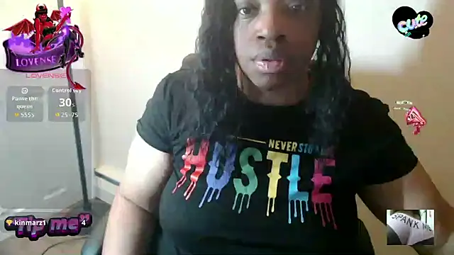 Snapshot of Sexymona1218 chatting on 02-10-26, 10:52 Sexymona1218 online show from 02-10-26, 10:52