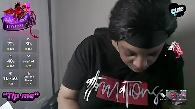 Snapshot of Sexymona1218 chatting on 02-24-26, 01:53 Sexymona1218 online show from 02-24-26, 01:53