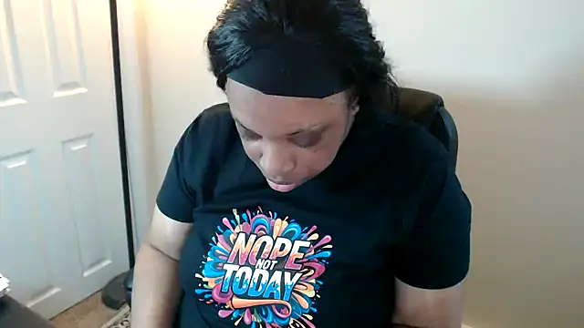 Snapshot of Sexymona1218 chatting on 03-03-26, 03:07 Sexymona1218 online show from 03-03-26, 03:07