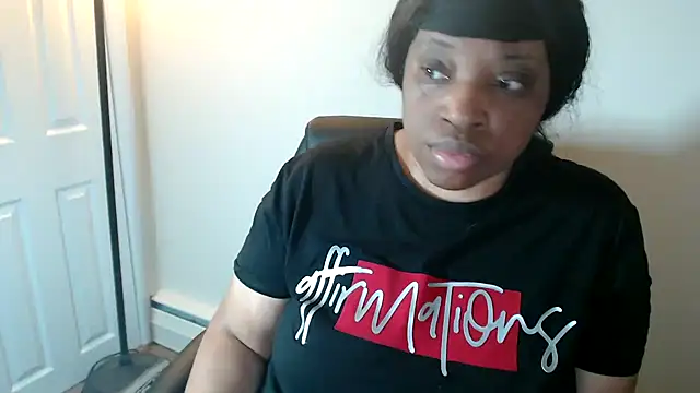 Snapshot of Sexymona1218 chatting on 03-07-26, 12:29 Sexymona1218 online show from 03-07-26, 12:29