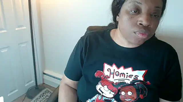 Snapshot of Sexymona1218 chatting on 03-08-26, 02:04 Sexymona1218 online show from 03-08-26, 02:04