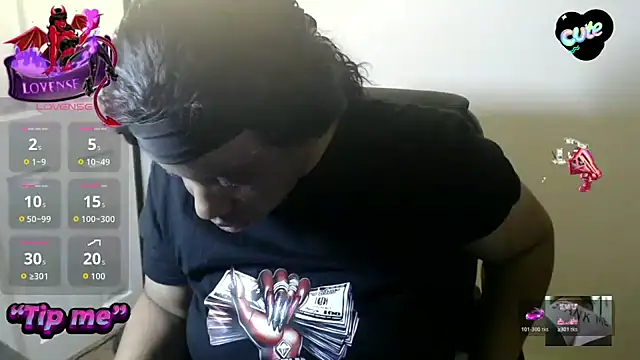 Snapshot of Sexymona1218 chatting on 03-17-26, 05:55 Sexymona1218 online show from 03-17-26, 05:55