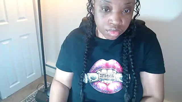 Sexymona1218 online show from 05-09-26, 07:02