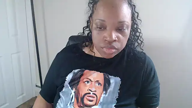 Sexymona1218 online show from 06-17-26, 06:42