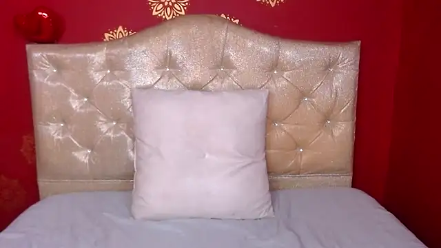 gina latina online show from 02-18-25, 03:43
