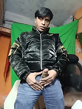 Snapshot of desiboy1101 chatting on 01-18-26, 08:51 desiboy1101 online show from 01-18-26, 08:51