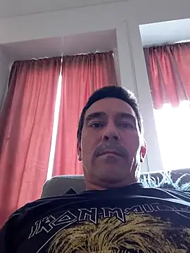 dick81 online show from 04-28-26, 08:03