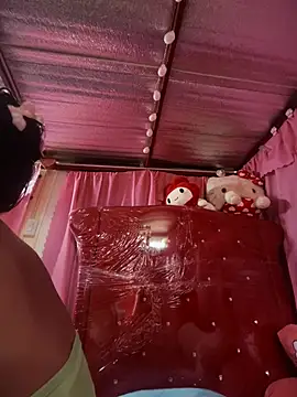 sweetieme online show from 12-16-24, 01:53