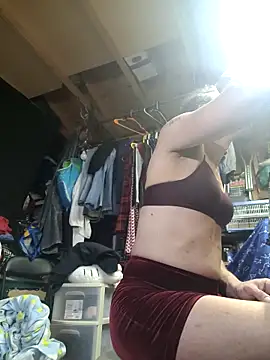 sissyvee online show from 05-30-26, 08:00