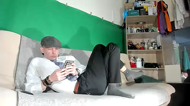 Snapshot of viraglaci18@xh chatting on 03-06-26, 03:41 viraglaci18xh online show from 03-06-26, 03:41