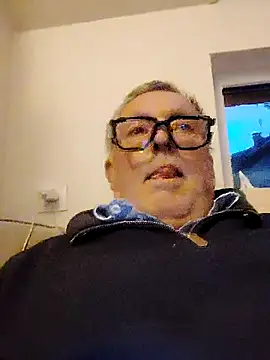 Corref online show from 10-28-25, 05:04