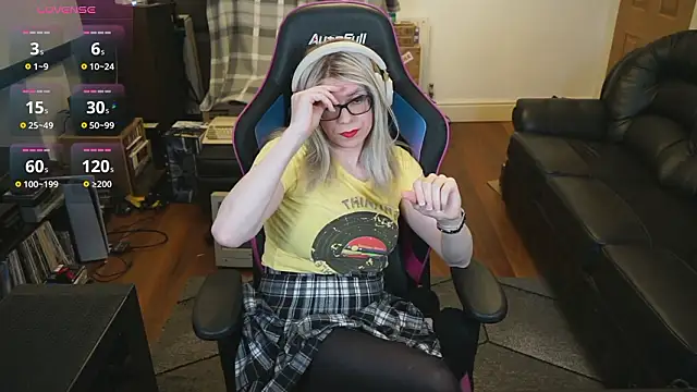 Snapshot of KelseyCobalt chatting on 02-15-26, 09:44 KelseyCobalt online show from 02-15-26, 09:44