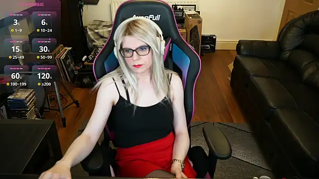 KelseyCobalt online show from 06-15-26, 08:33