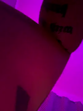  MelinaCurves  online show from 10-19-25, 08:42