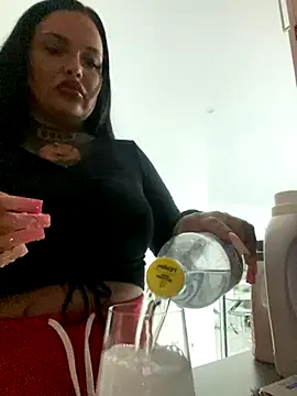  MelinaCurves  online show from 10-23-25, 09:02