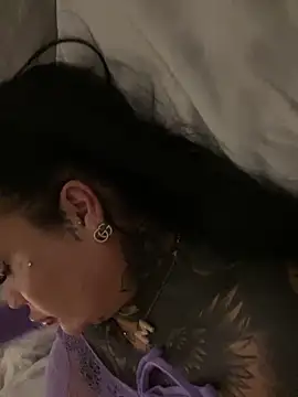  MelinaCurves  online show from 01-06-26, 10:23