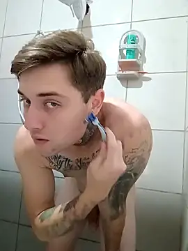 DanielMagains online show from 10-15-25, 04:18