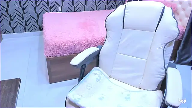 Toyota Motor Corporation online show from 09-23-25, 11:19