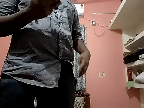 Snapshot of Aneesh007m chatting on 10-22-25, 06:29 Aneesh007m online show from 10-22-25, 06:29