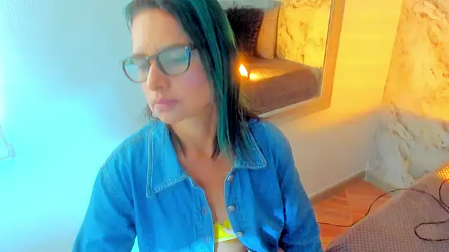 BrianaGarner online show from 02-22-25, 07:14