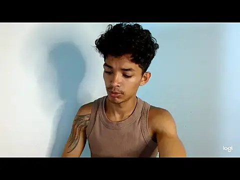  dannyaldana  online show from 10-30-25, 06:37