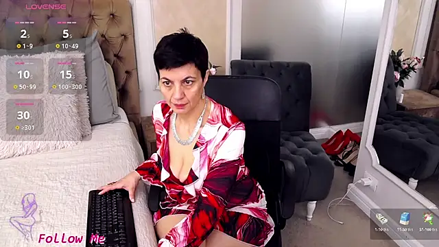 Snapshot of BustyPenellope chatting on 03-05-25, 03:40 BustyPenellope online show from 03-05-25, 03:40