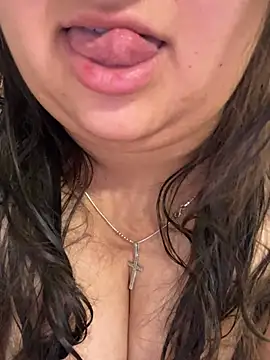Snapshot of Jane_BBW chatting on 07-01-26, 09:22 Jane BBW online show from 07-01-26, 09:22