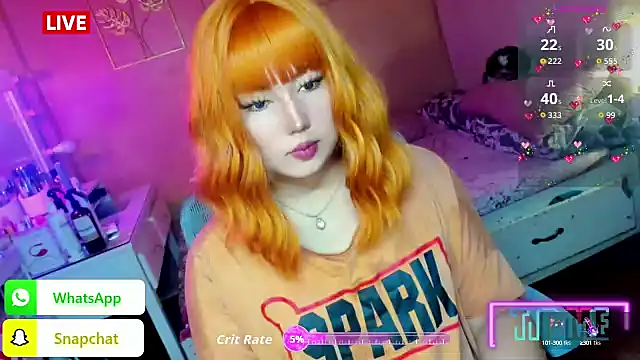 HOTnWILDalice online show from 10-13-25, 01:38