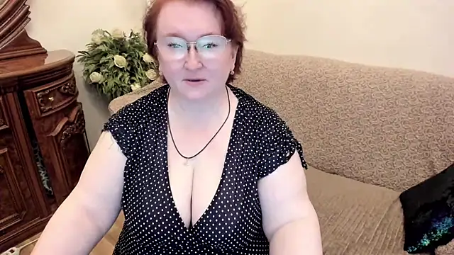 leiamillersonn online show from 09-12-25, 08:31