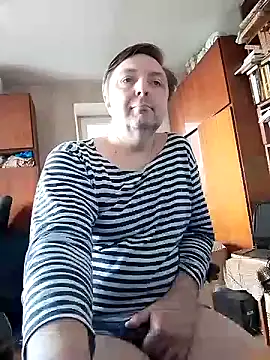 Snapshot of Pokaz2020 chatting on 07-14-26, 07:35 Pokaz2020 online show from 07-14-26, 07:35