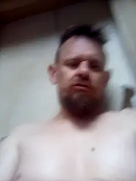 Snapshot of Skody31 chatting on 01-01-25, 06:26 Skody31 online show from 01-01-25, 06:26