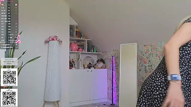 brilliantvictoria online show from 05-18-26, 10:43
